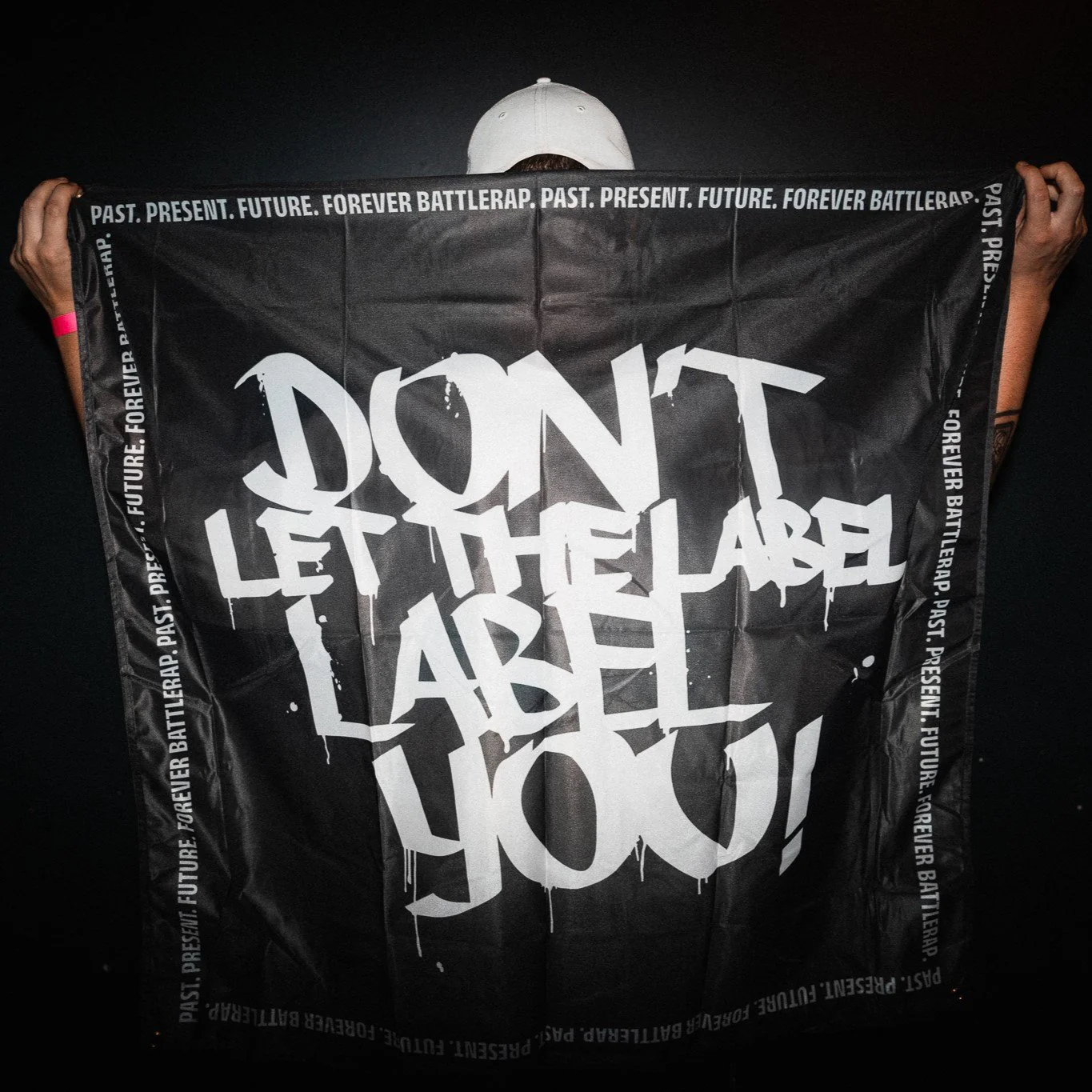 DLTLLY | FLAG OLD LOGO | BLACK