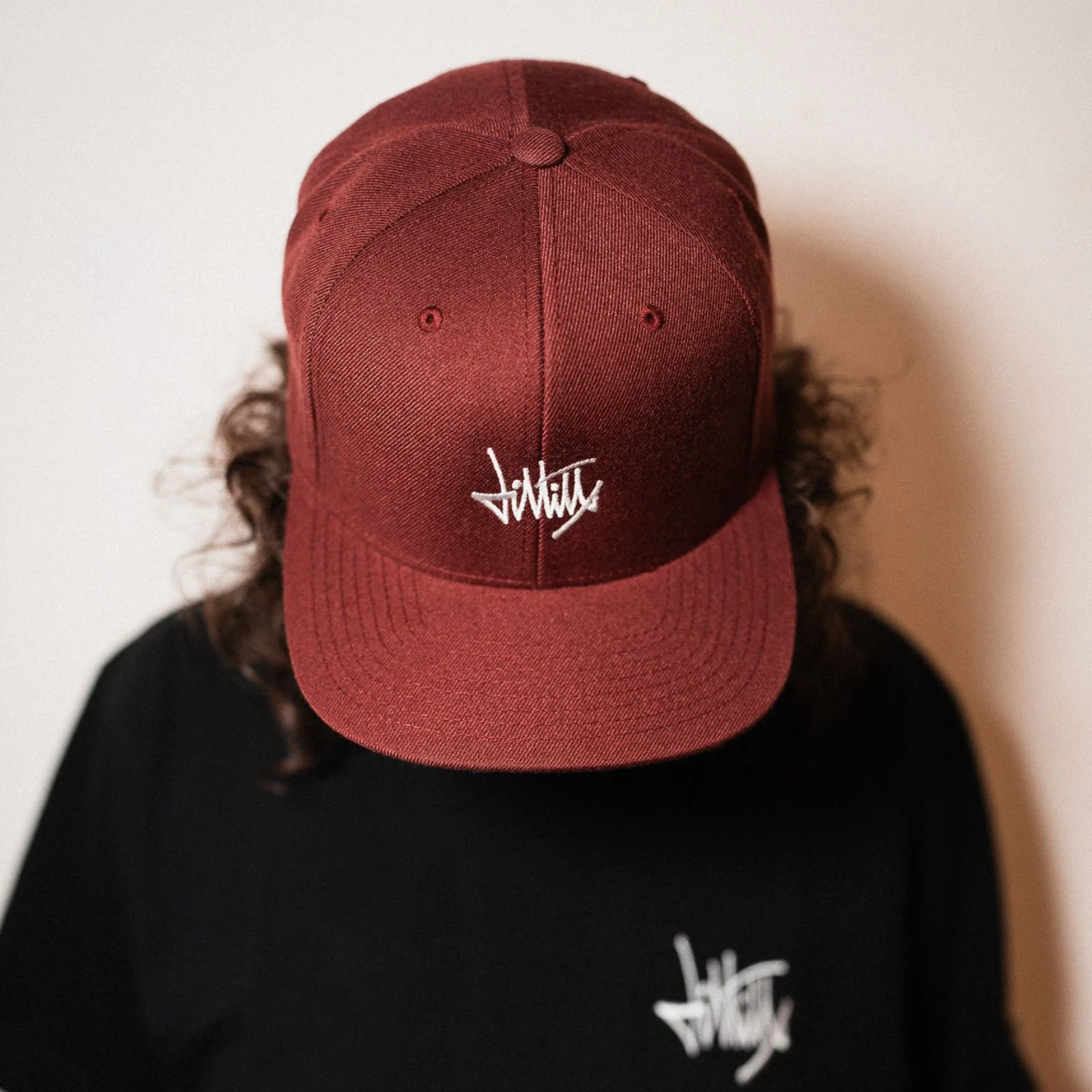 DLTLLY | SNAPBACK | RED-GREEN | STICK - Image 3
